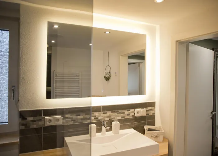 Moderne Zum Wohlfuehlen Lägenhet *